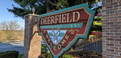 Photo of the Deerfield sign